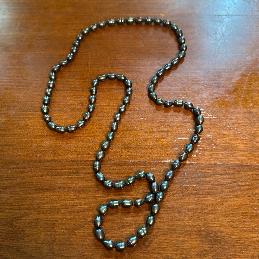 Grey Pearl Necklace